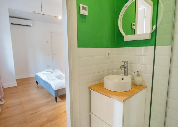 Boutique Cismigiu - High-end & Location