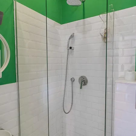 Boutique Cismigiu - High-end & Location Boekarest