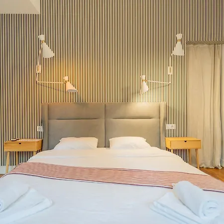 Boutique Cismigiu - High-end & Location Boekarest